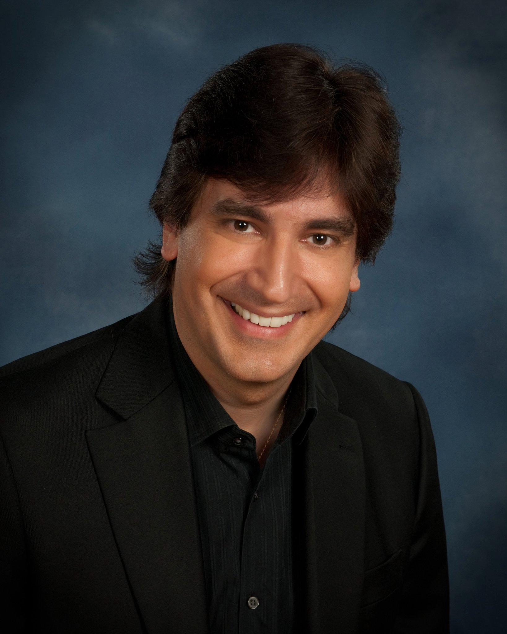 Dante Gebel